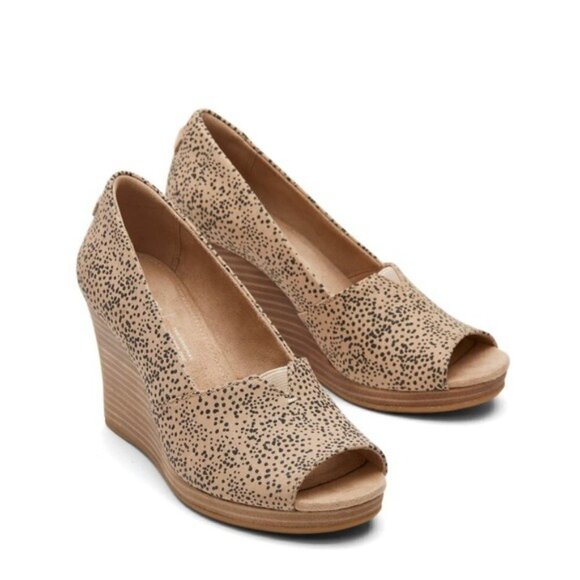 TOMS Michelle Peep Toe Stacked Wedge Heel Sand Tiny Cheetah Print Sz 9.5 - Picture 11 of 15